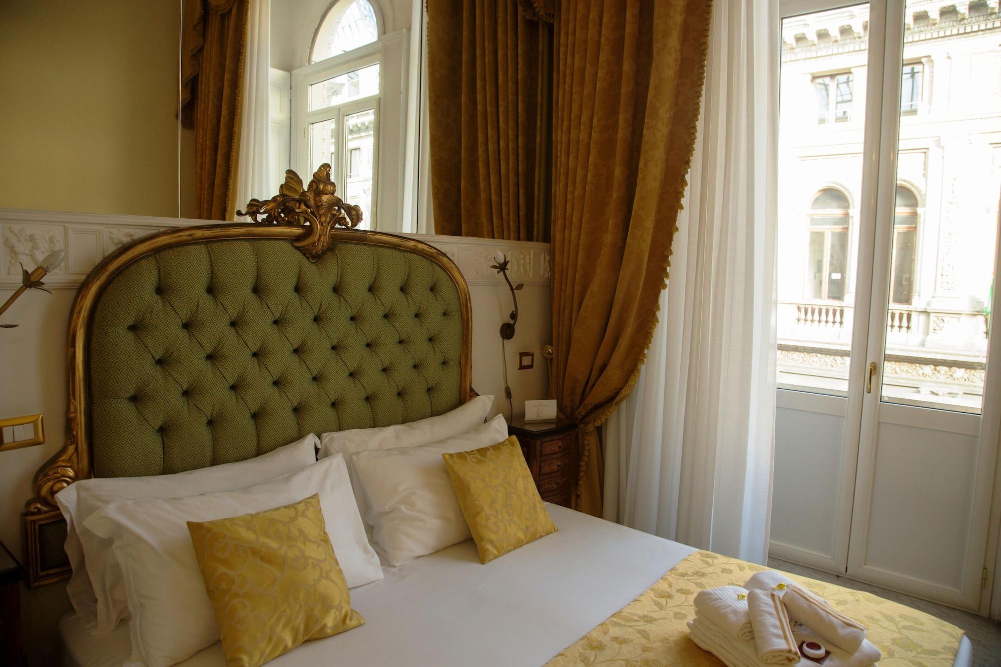 B&B Art Suite Santa Brigida Napoli Ngoại thất bức ảnh