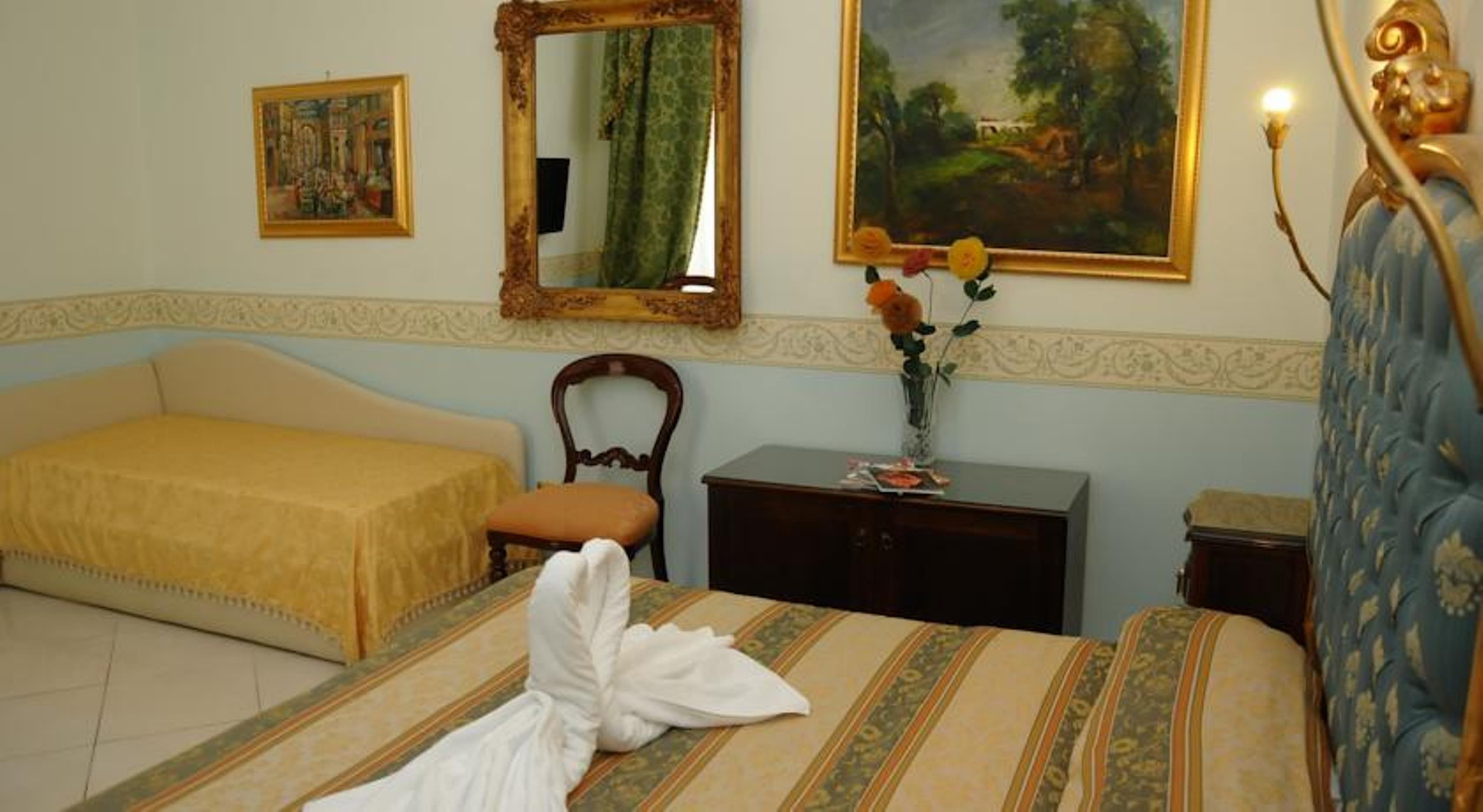 B&B Art Suite Santa Brigida Napoli Ngoại thất bức ảnh