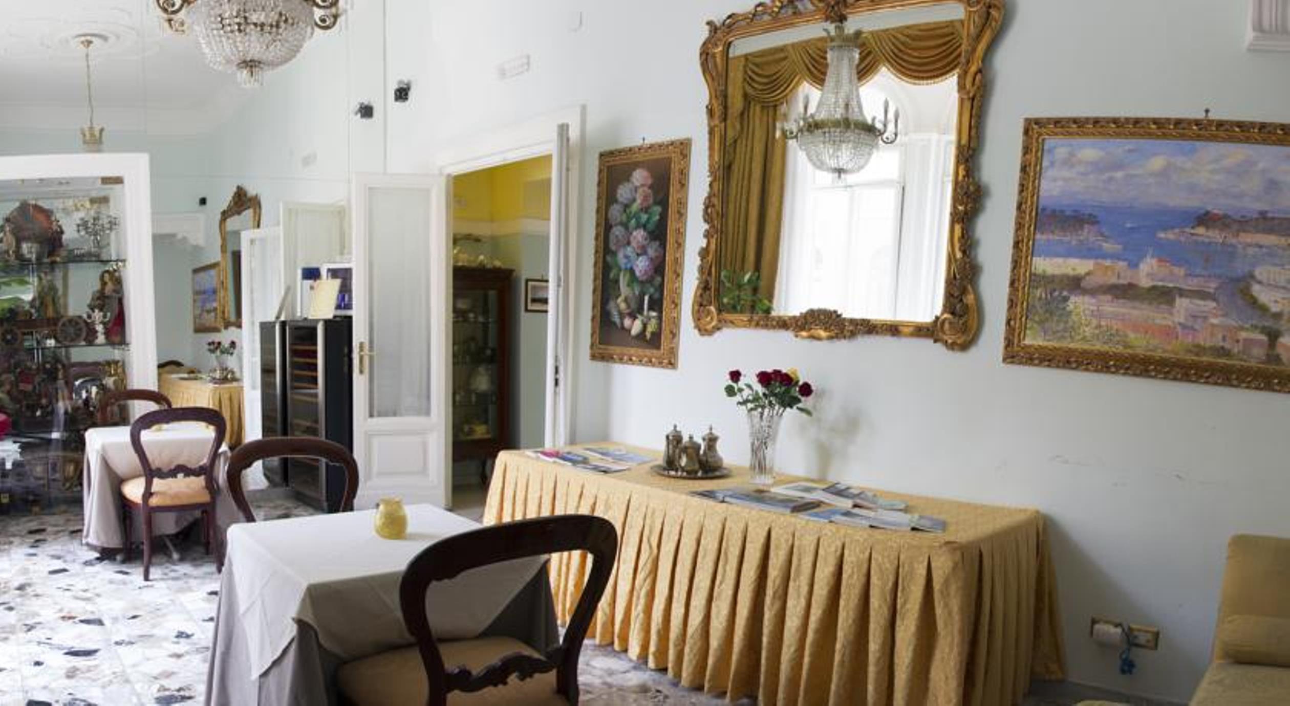 B&B Art Suite Santa Brigida Napoli Ngoại thất bức ảnh