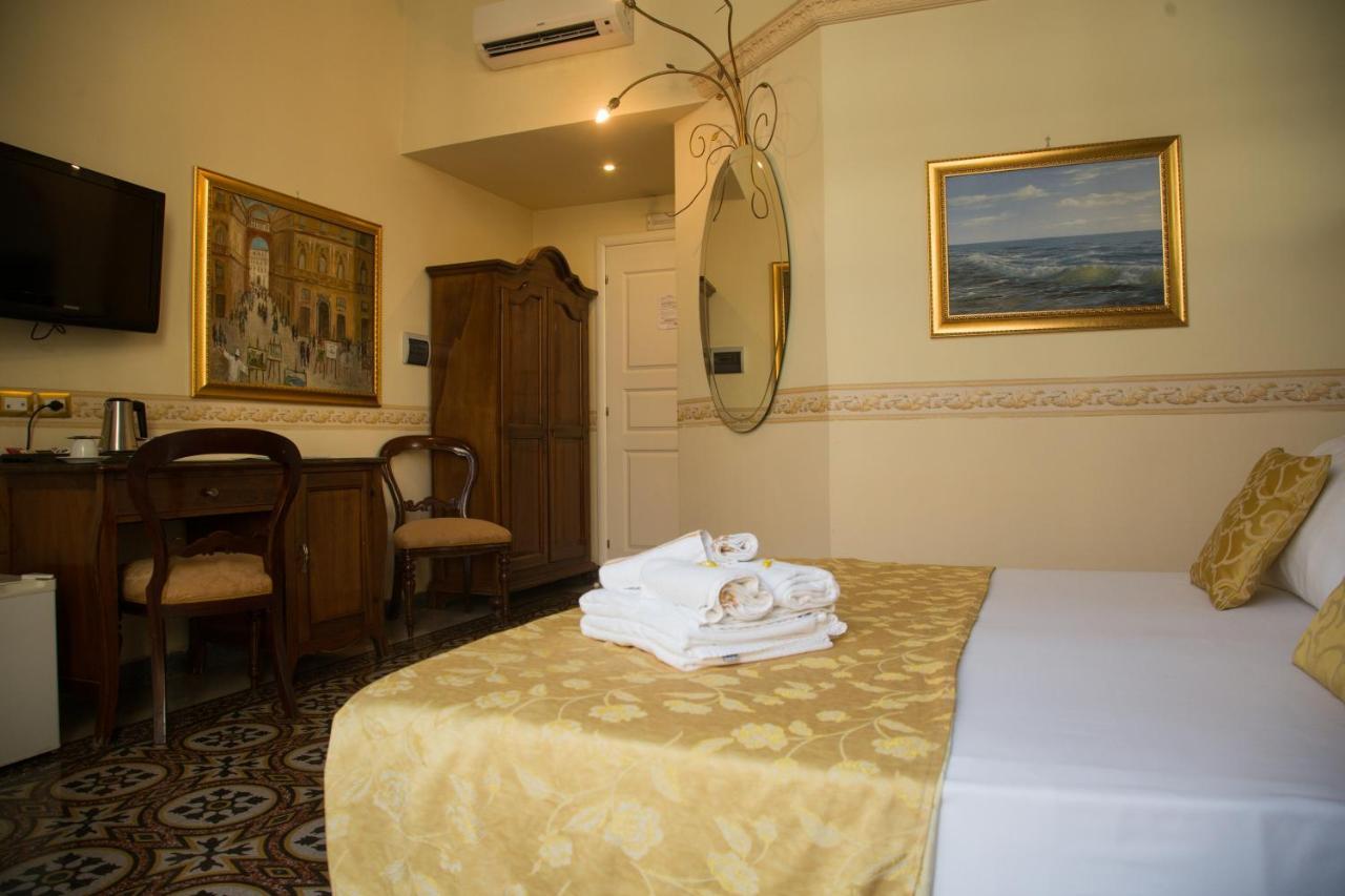 B&B Art Suite Santa Brigida Napoli Ngoại thất bức ảnh